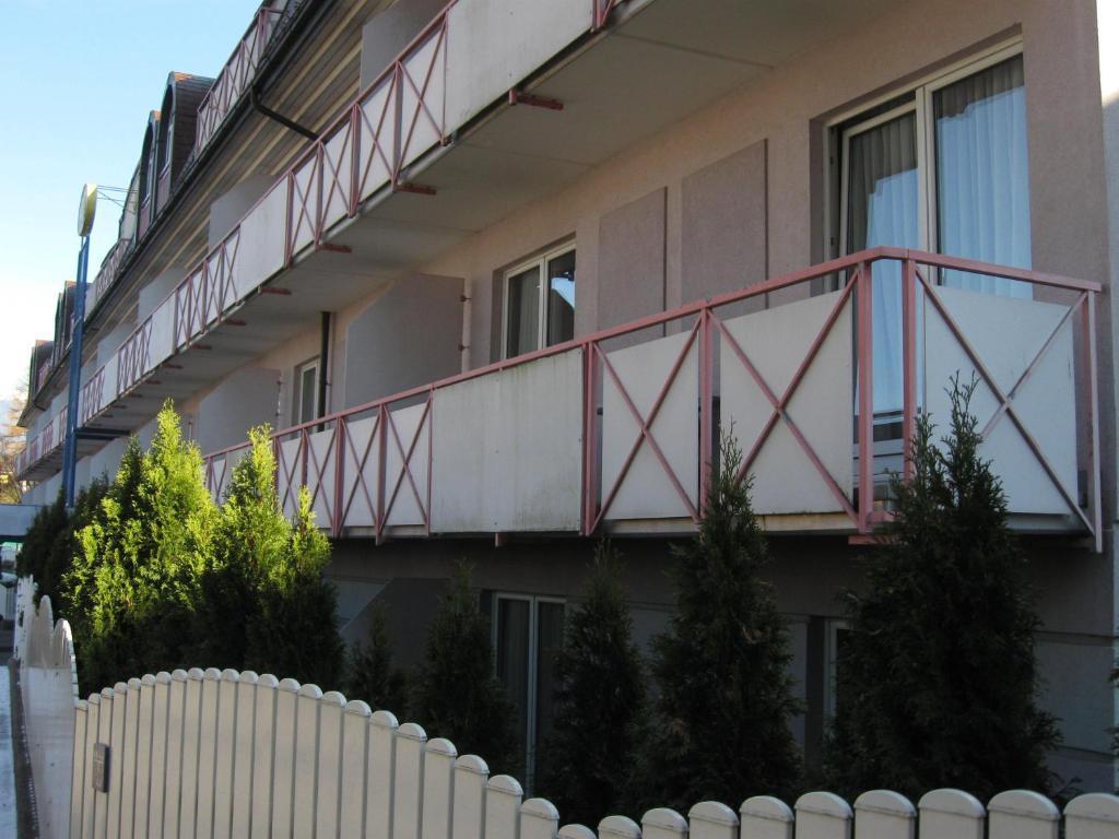 Holiday Apartments Warmbad Villach Dış mekan fotoğraf